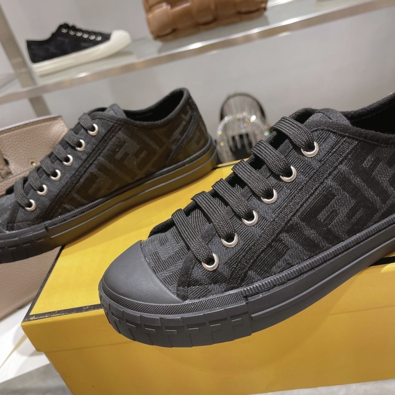 Christian Dior Sneakers